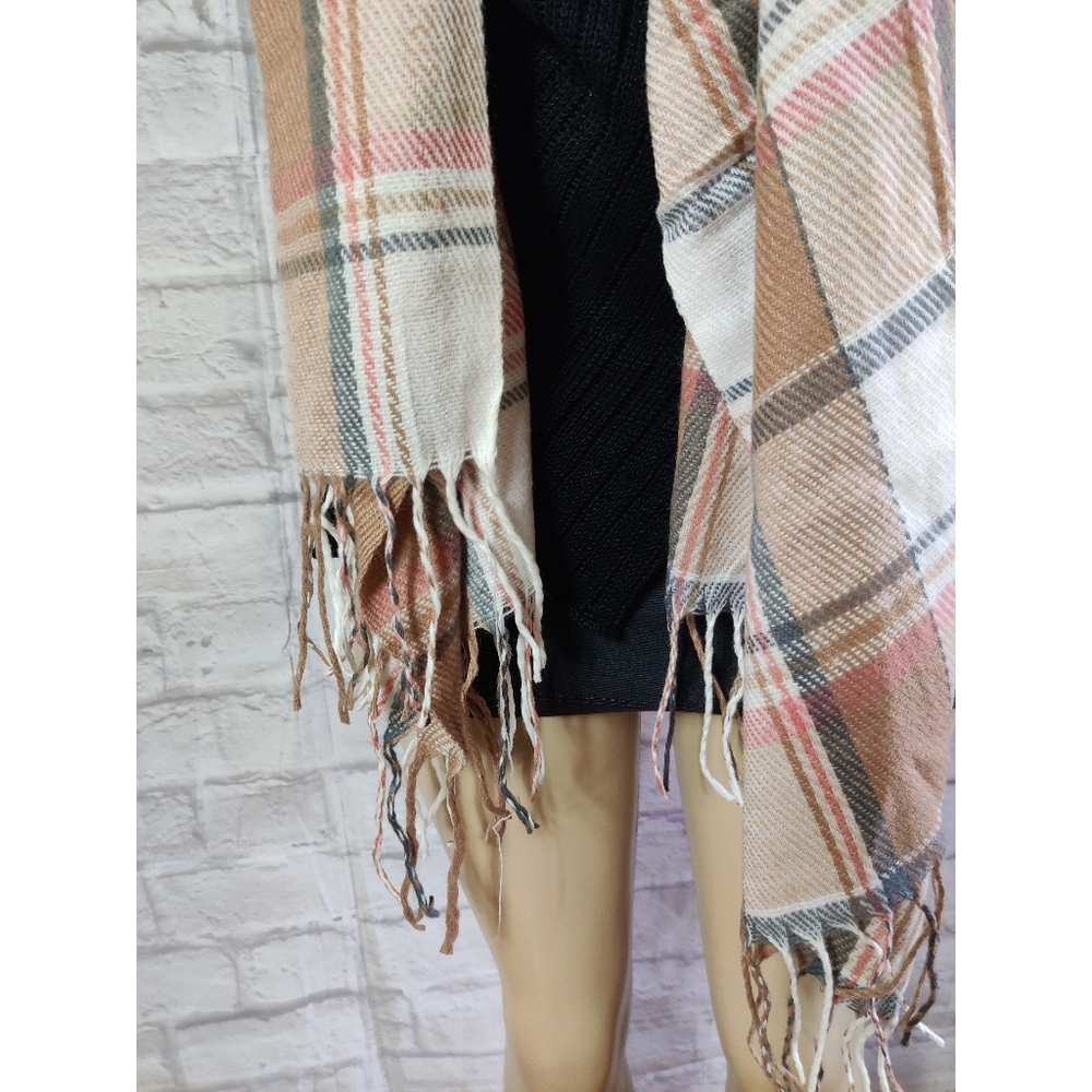 Scarf Shawl Multicolor Plaid - Picture 9 of 10